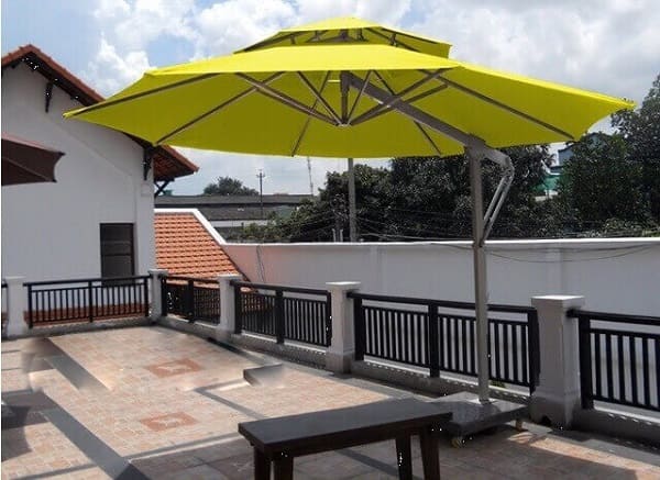 Cách lựa chọn và bảo quản dù che sân vườn
